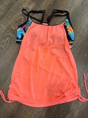 ZeroXposur Coral Tankini with Black Tropical Accents